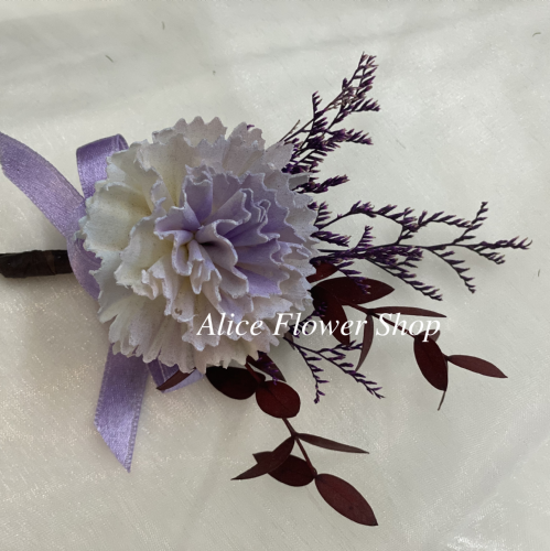 淡紫康乃馨乾燥胸花